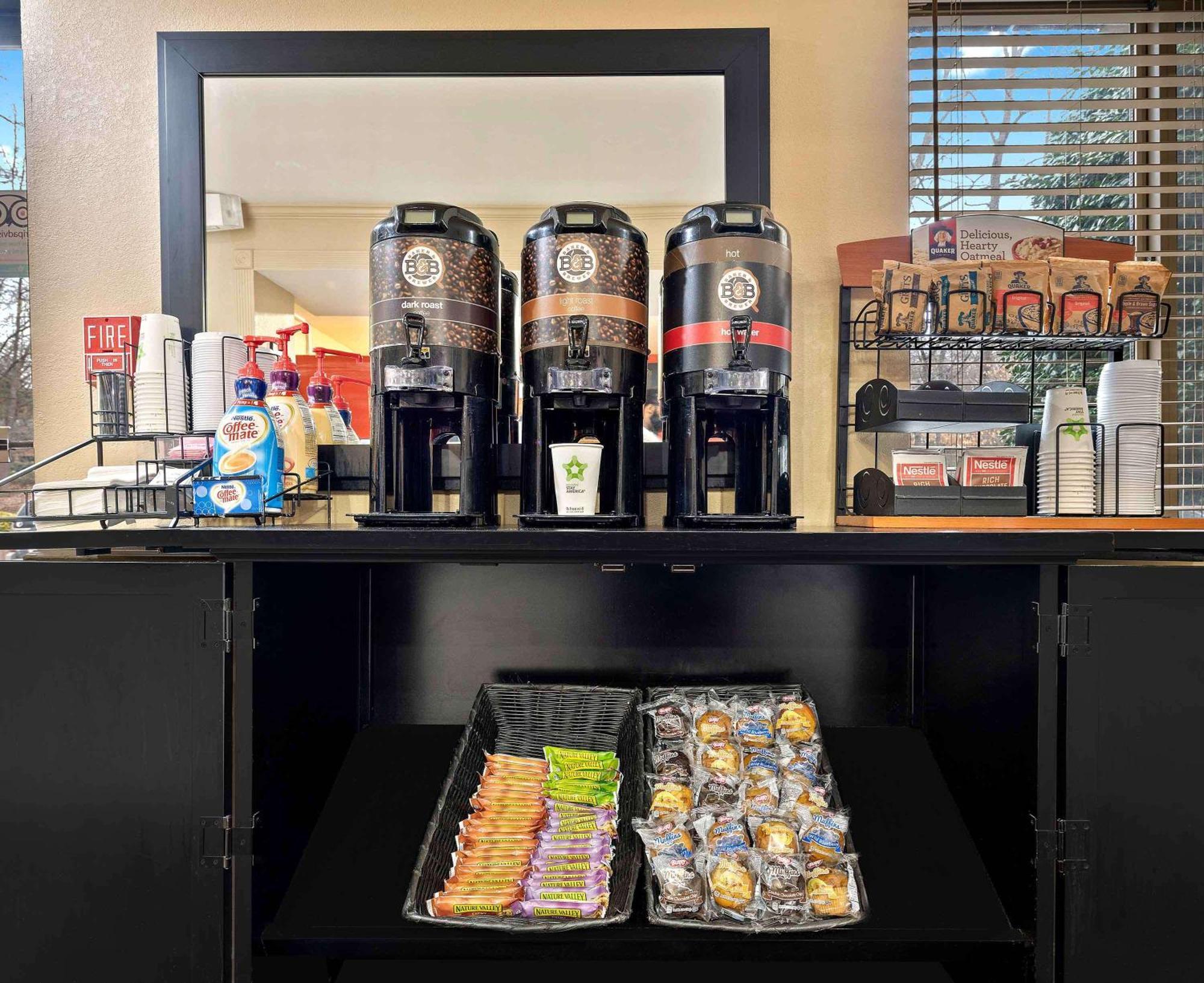 Extended Stay America Suites - Anchorage - Downtown Exteriör bild